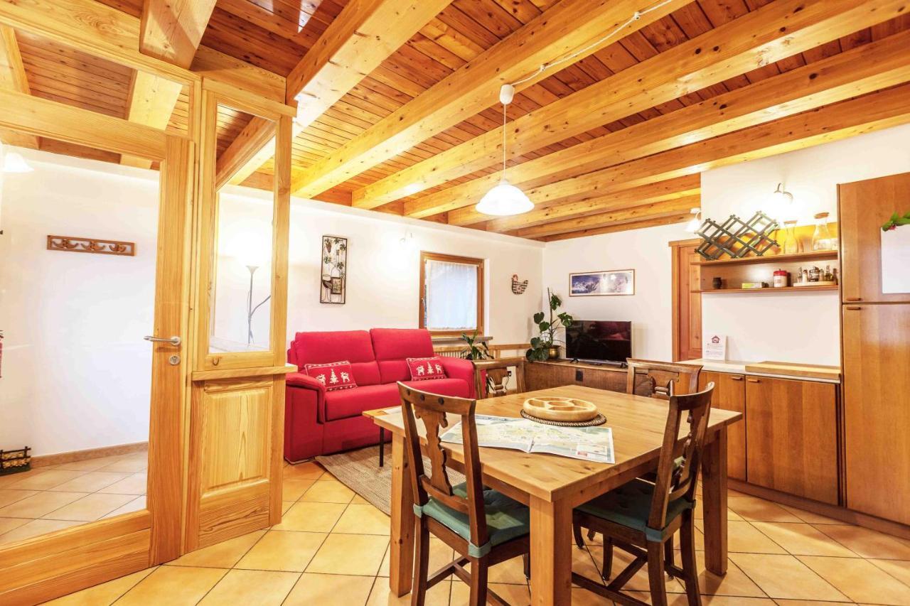 Casa Alpina - Sarre Διαμέρισμα Αόστα Εξωτερικό φωτογραφία
